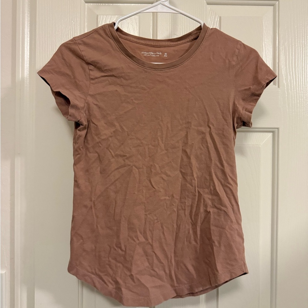 Abercrombie & Fitch Fitted Short Sleeve Tee
